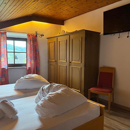 Gasthof Goldenes Lamm Vahrn المظهر الخارجي الصورة