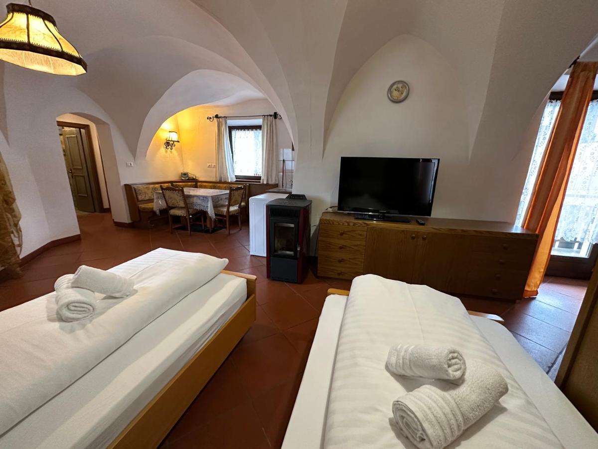 Gasthof Goldenes Lamm Vahrn المظهر الخارجي الصورة